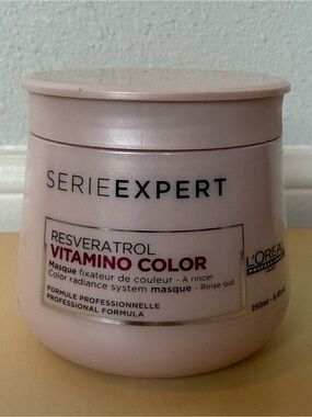 L'oreal Serie Expert Resveratrol Vitamino Color Mask 8.4 oz